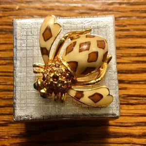 Joan Rivers Bee Brooch Collectors
